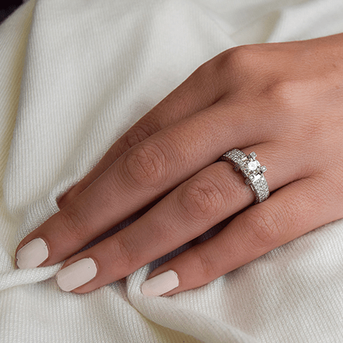 טבעת אירוסין זהב לבן "דיאז" 1.86 קראט בסגנון יוקרתי