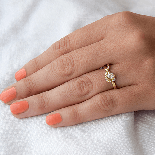 טבעת אירוסין זהב צהוב "ויקי" 0.51 קראט יהלומים