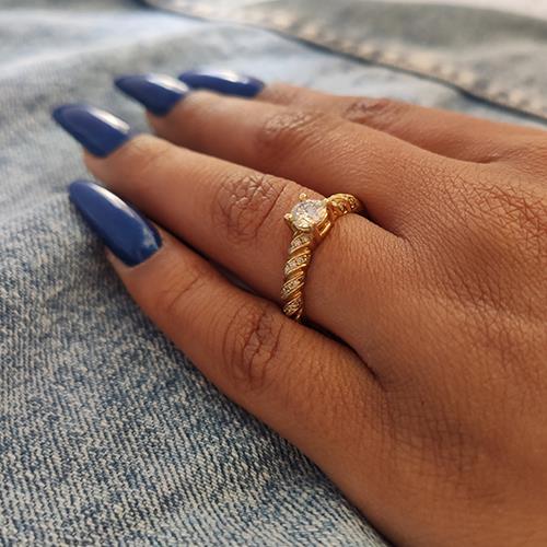 טבעת יהלומים זהב צהוב מקולקציית הוינטאג