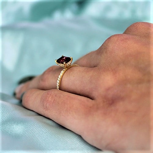 טבעת "מורגנייט" יהלומים 1.50 קראט זהב צהוב